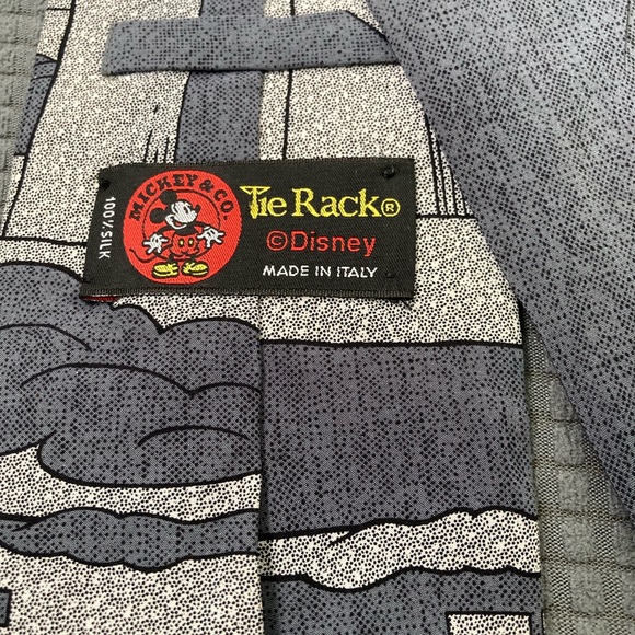 Vintage 90s Goofy Disney Silk Necktie - Picture 4 of 4